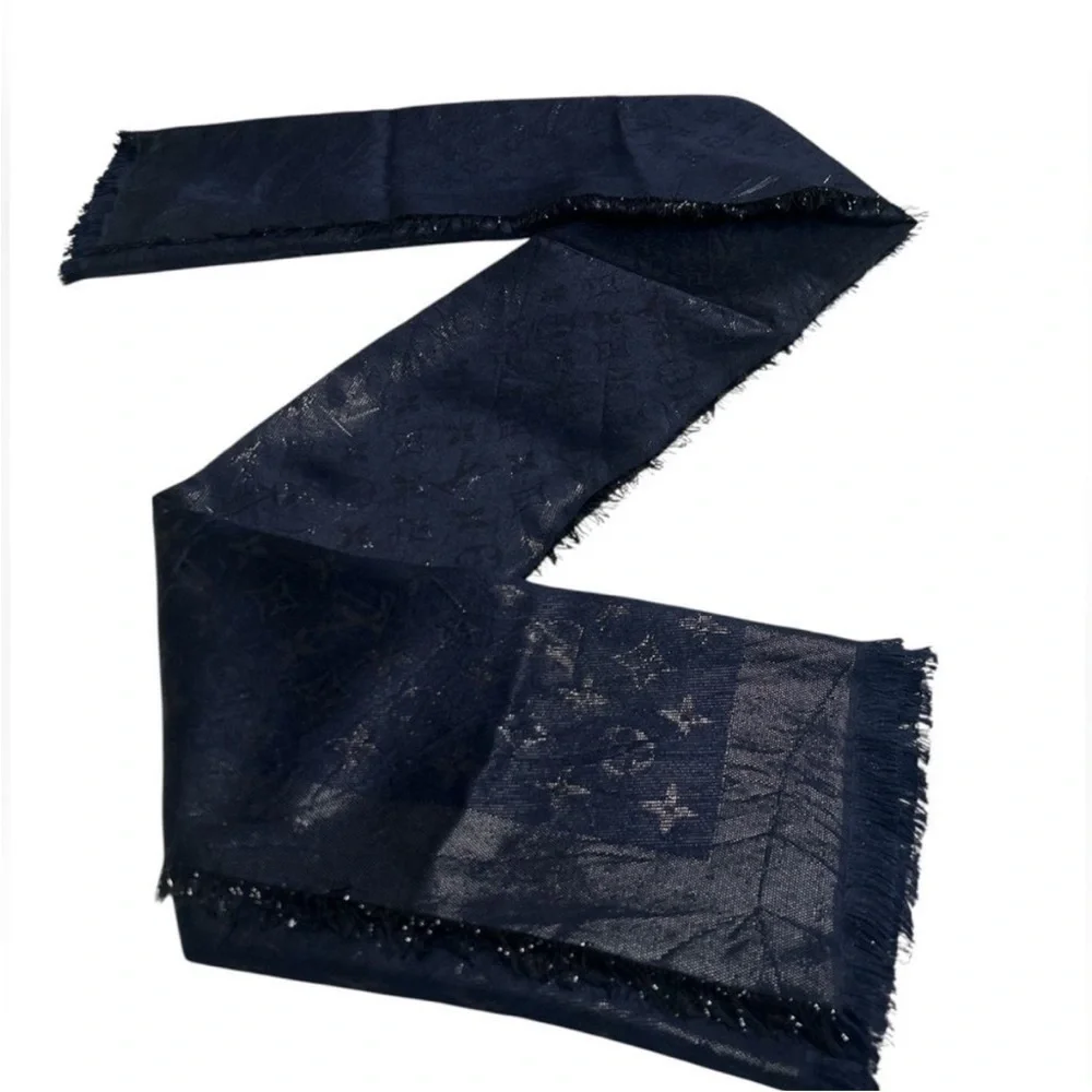 EUC Louis Vuitton Shawl Midnight Navy Blue Scarf - Picture 3 of 7